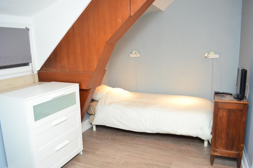 Auberge Du Lac Hotel Marcilly-sur-Tille Phòng bức ảnh